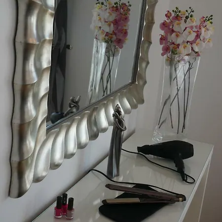 Beautiful Grace, * 科斯塔卡莱塔